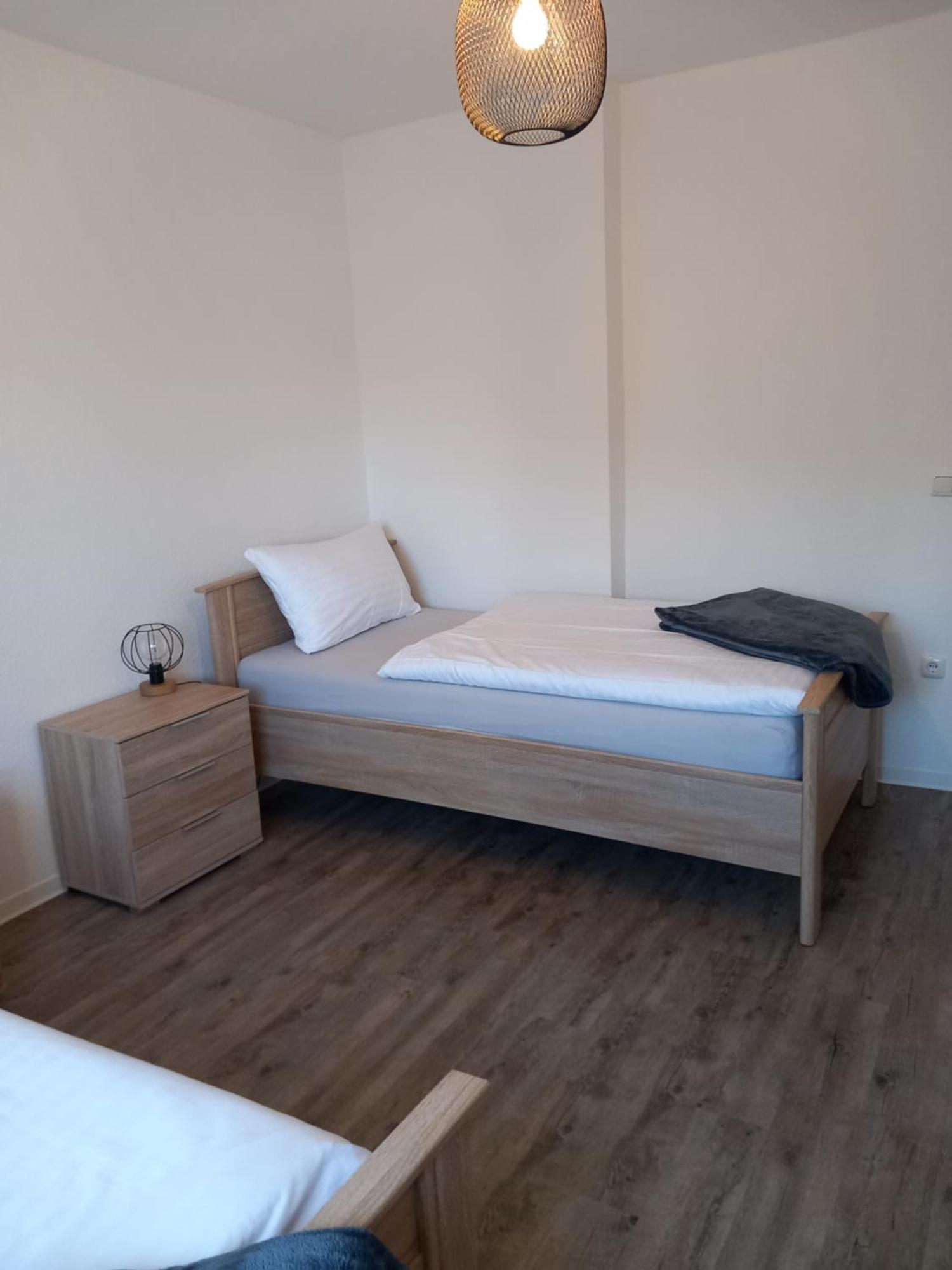 City Apartment Duisburg 2#Netflix &Wlan &Kingsize Bett & Kaffee Maschine & Central & 500M Innenhafen & 2 Min U Bahn Exterior foto