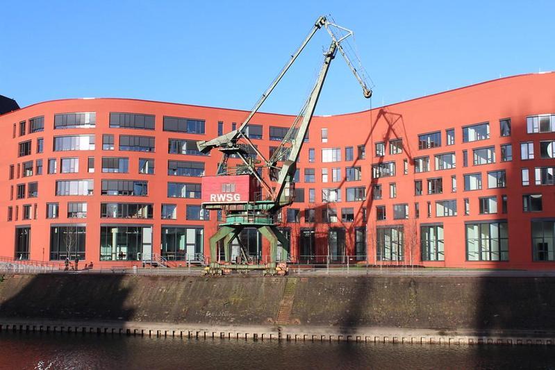 City Apartment Duisburg 2#Netflix &Wlan &Kingsize Bett & Kaffee Maschine & Central & 500M Innenhafen & 2 Min U Bahn Exterior foto